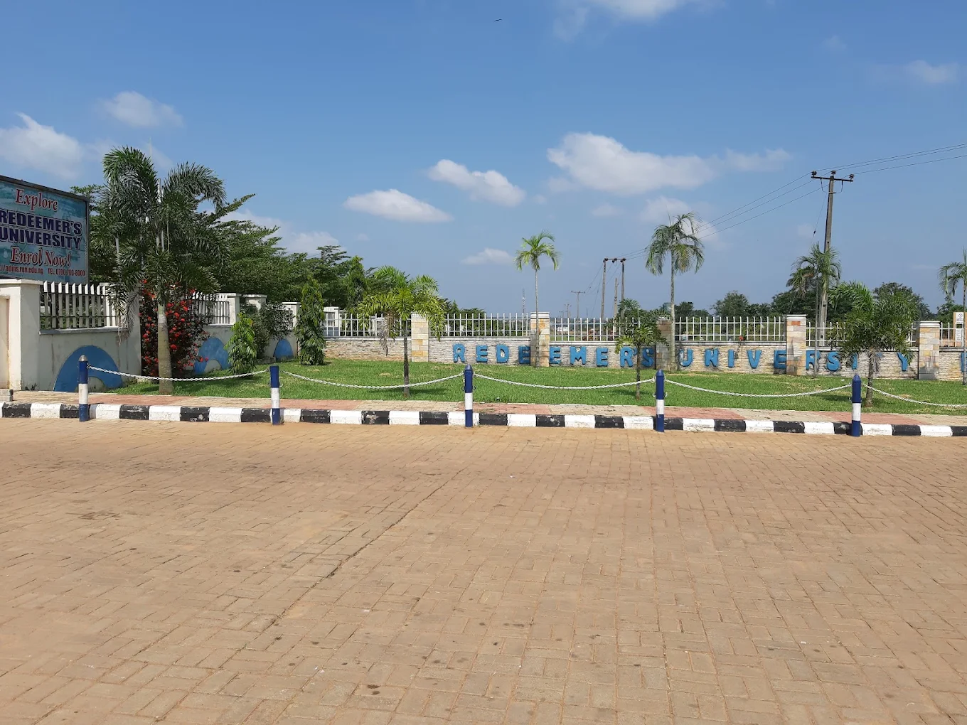 Redeemer's University School Fees